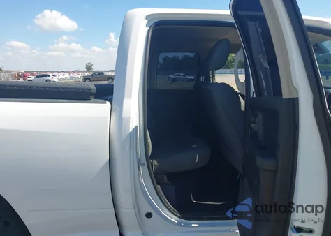 2017 Ram 1500 Express 4X2 6'4 Box from USA, damaged, VIN 1C6RR6FT1HS679611